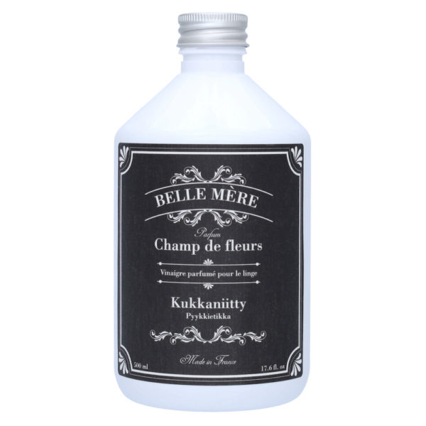 Belle Mere pyykkietikka mustalla etiketillä valkoisessa pullossa. Tuoksuna kukkaniitty.